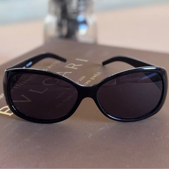 Authentic Fendi vintage Y2K Black and Silver FF logo Sunglasses - Picture 2 of 12